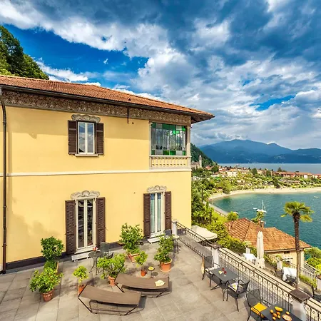 Hotell La Rondinella 3*