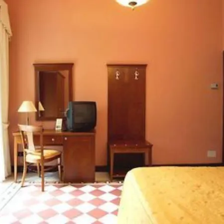 Hotell La Rondinella