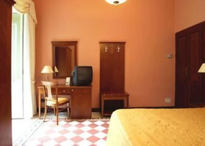 Hotel La Rondinella